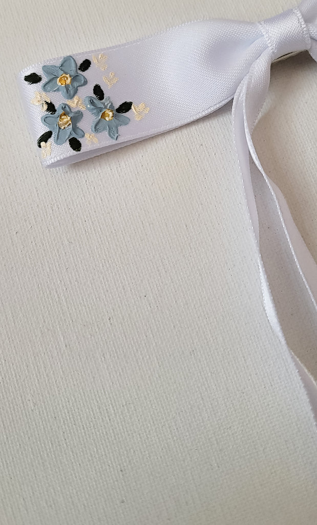 Bright White Hair Bow