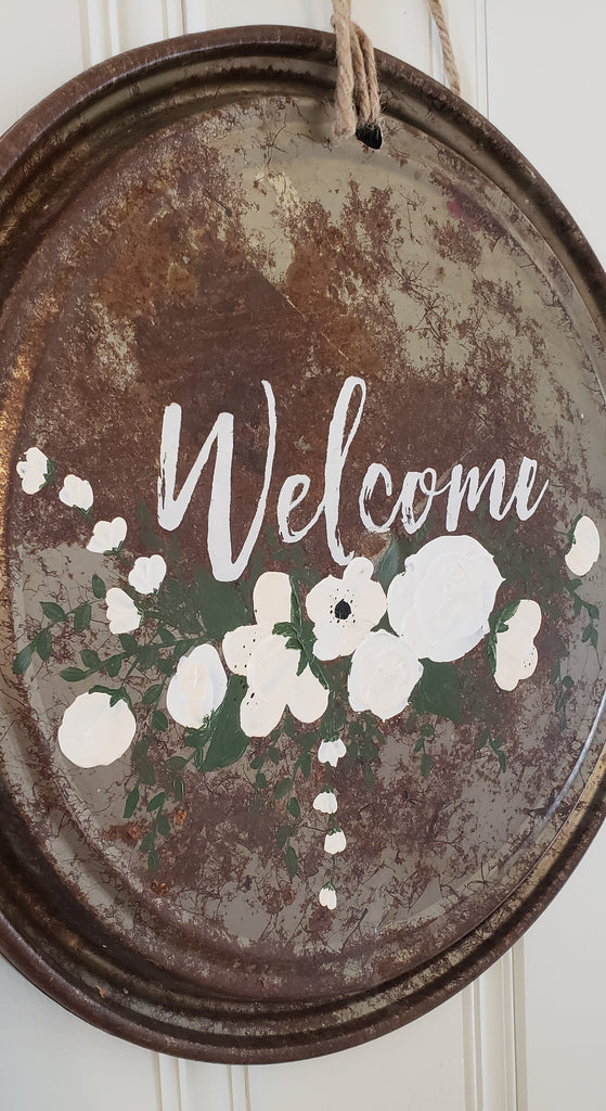 Barrel Lid Welcome Sign